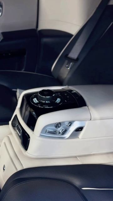 Rolls-Royce в Автоцехе