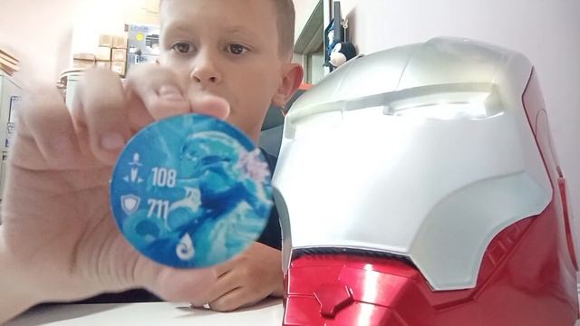 маска железного человека абзор