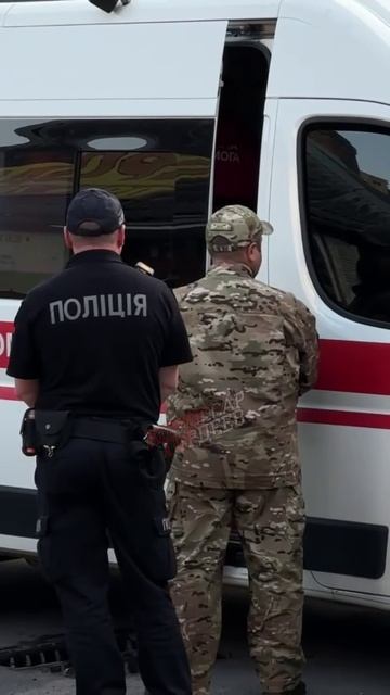 Хмельницкий. Хлопчику понадобилась бригада скорой помощи, после общения с людоловами из ТЦК