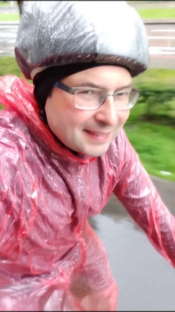 Brompton. Riding in the rain