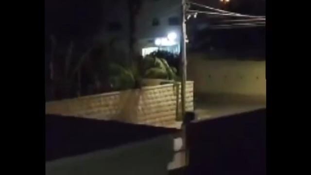 🇮🇱🔥🇮🇱 Израильские ракеты ПВО снова бьют по Тель-Авиву

Очередная ракета упала на город после не