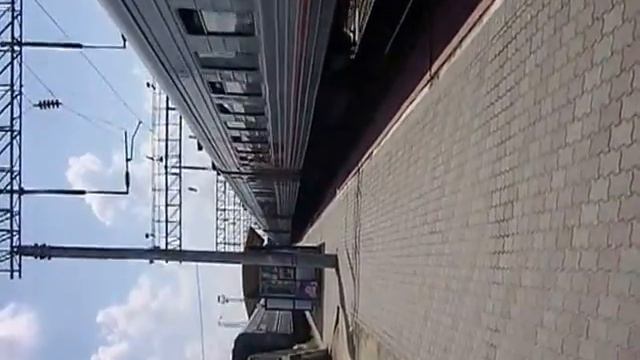 Электровоз ЭП1М-518 с поездом №413/414 Анапа-Воронеж-Тамбов