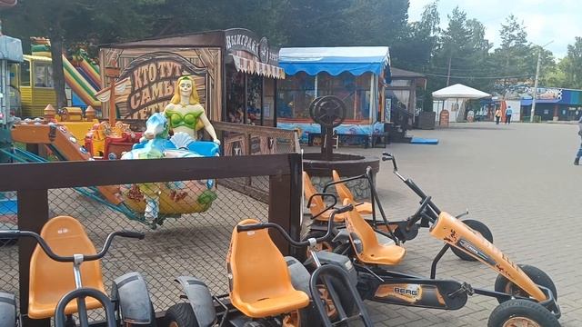 ДОЛЖНЫ СМЕЯТЬСЯ ДЕТИ!