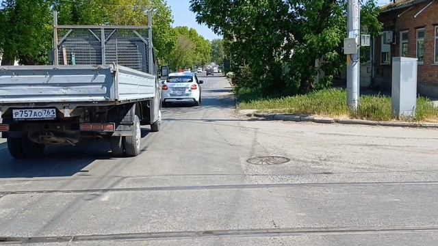 Ура!!! В Таганроге на улице Ломакина положили новый асфальт.