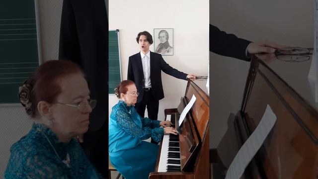 Гимн ветеранам войны и Труда: