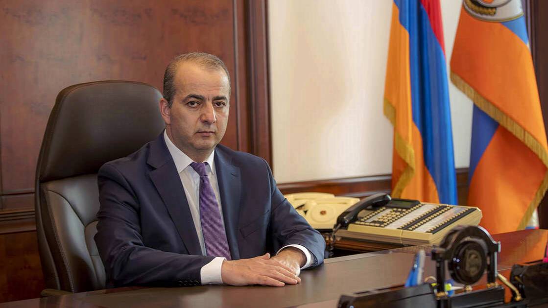 Пашинян уволил главу Службы нацбезопасности Армении