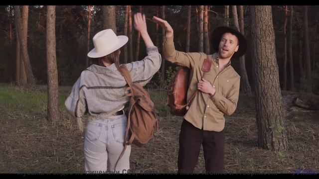 Поля колышутся в ритме! - Creative Writing -- Chad Crouch -- Motion