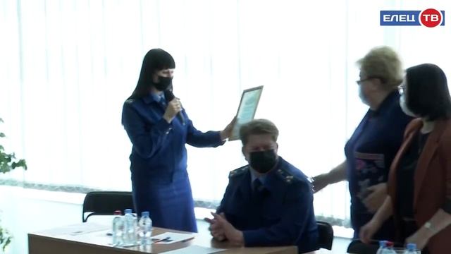 «Знатоки права»: ученики гимназии №11 блеснули знаниями в ходе деловой игры