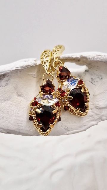 Украшения каждый день!!!

#серьги #плетеныесерьги #рукоделие #творчество #украшениякакискусство