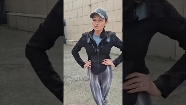 1000188437.mp4