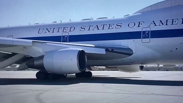 Под Вашингтоном сел «самолёт Судного дня» — Boeing E-4B, воздушный командный пункт на случай ядерной