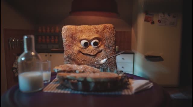 Cinnamon Toast Crunch в стиле true crime: Хлопья признаются в каннибализме
