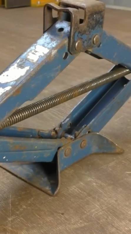 Как дать новую жизнь старому домкрату