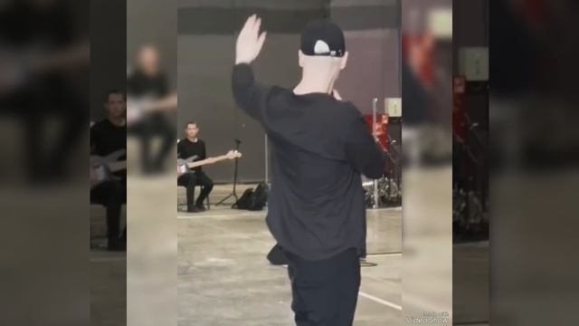 С добрым утром, с новым рассветом...
Мира и счастья всем нам... мечтаю об этом...