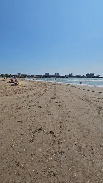 Такси у моря 🏝️🚕
Пляж 🏖️ Анапа
#путешествие #глазамитаксиста
