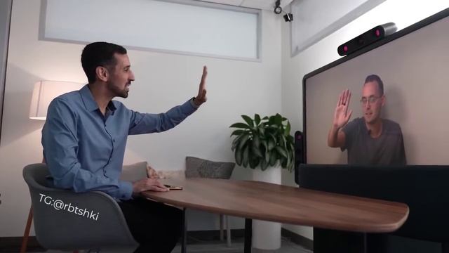 HP и Google выпустили «голографический 3D-телек» для видеосозвонов «почти как вживую».