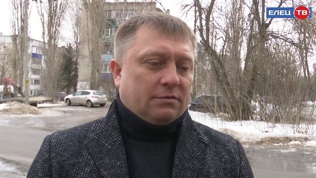 Горы крупногабаритного мусора на контейнерных площадках: кто виноват и как решить проблему