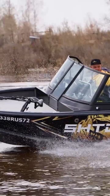 🚤 Кто следующий?