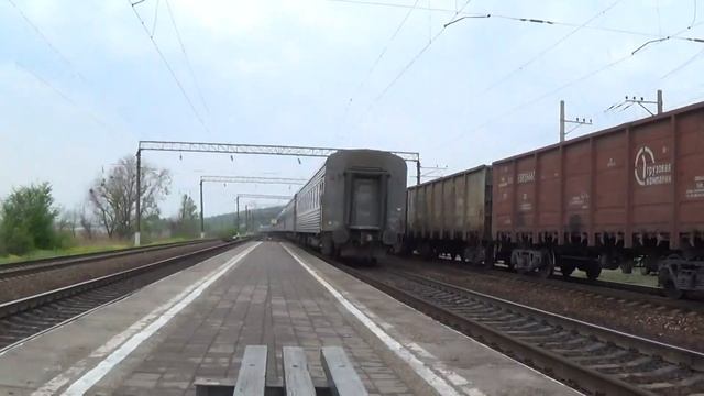 Электровоз ЭП1М-655 с поездом №144 Москва - Кисловодск
