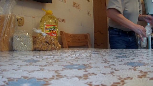 ЖИВЕМ НЕ ЖАЛУЕМСЯ