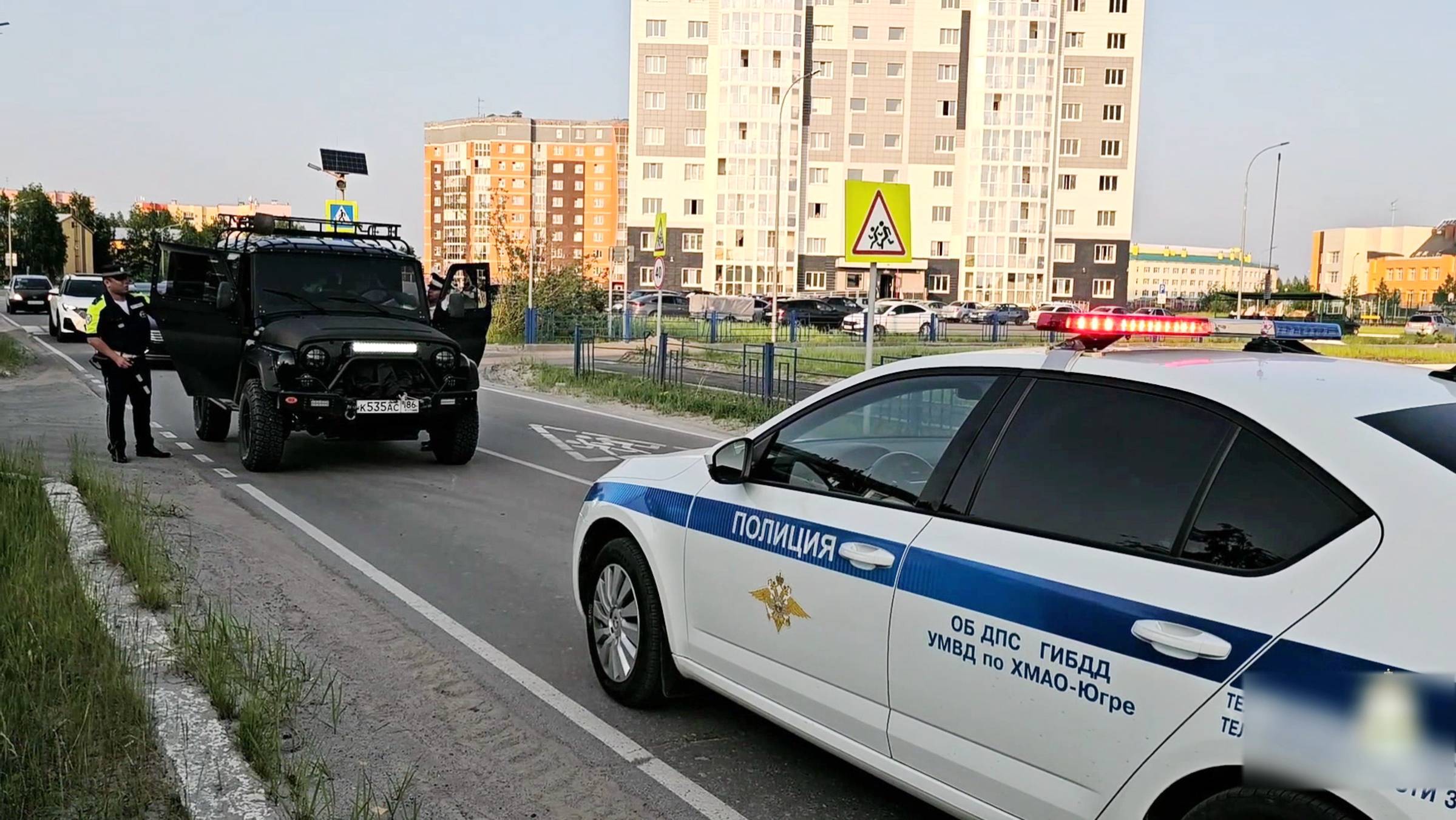 Югорчан массово штрафуют за тонировку машин