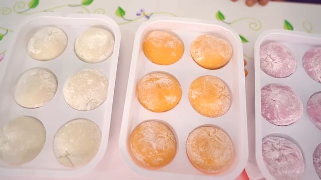 Диана и Рома Диана пробует другое мороженое