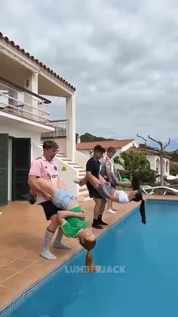 Big fails 😂😂😂 funny video #funny #fails #shortvideo #fun #funnyfails (1)
