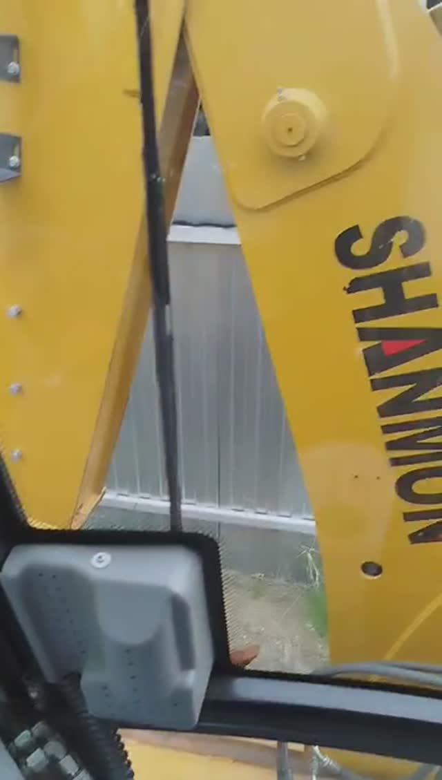 Обзор б/у экскаватор-погрузчика SHANMON 388H, 2022 г.в., 676 м.ч., Благовещенск
