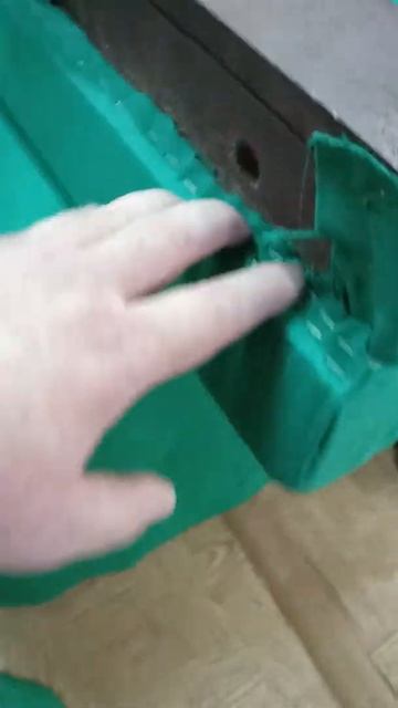 Перетягивает бильярдный борт первый раз!