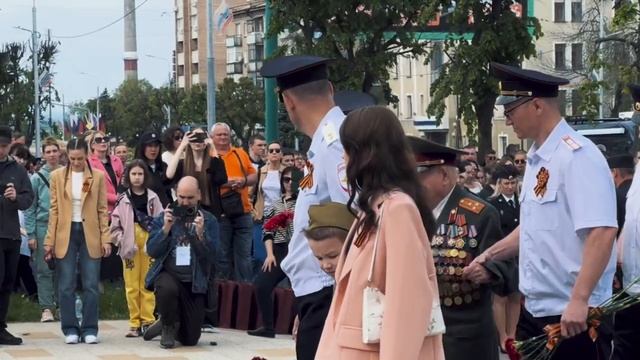 Оркестр МВД ЛНР исполнил песню гр.ЗВЕРОБОЙ!