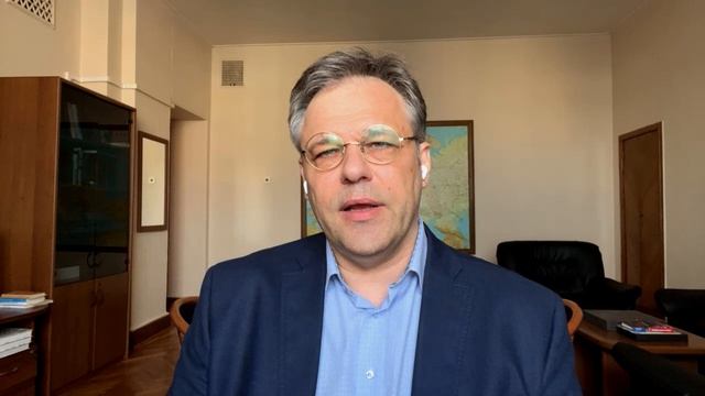 Программа «Помогаем нашим» с Эвелиной Закамской // эфир от 20.05.2025 [2]