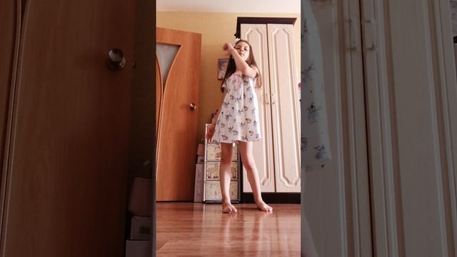 VID_20250618_094904.mp4