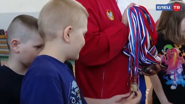 Вперед к победе: мастер-класс для юных спортсменов  провёл трехкратный чемпион мира по кикбоксингу