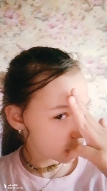выпустила ролик