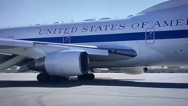 ❗️«Самолёт Судного дня» Boeing E-4B приземлился вблизи Вашингтона на авиабазе Эндрюс