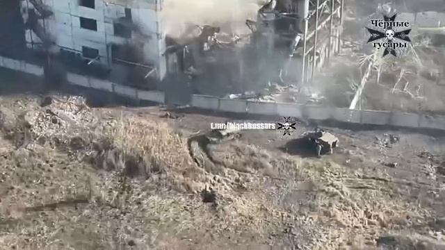 Чтобы понять что там произошло, читайте описание под видео !!!