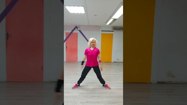 Живот тает, делаем талию +спина, ноги, руки