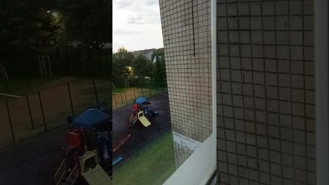 Погодка называется