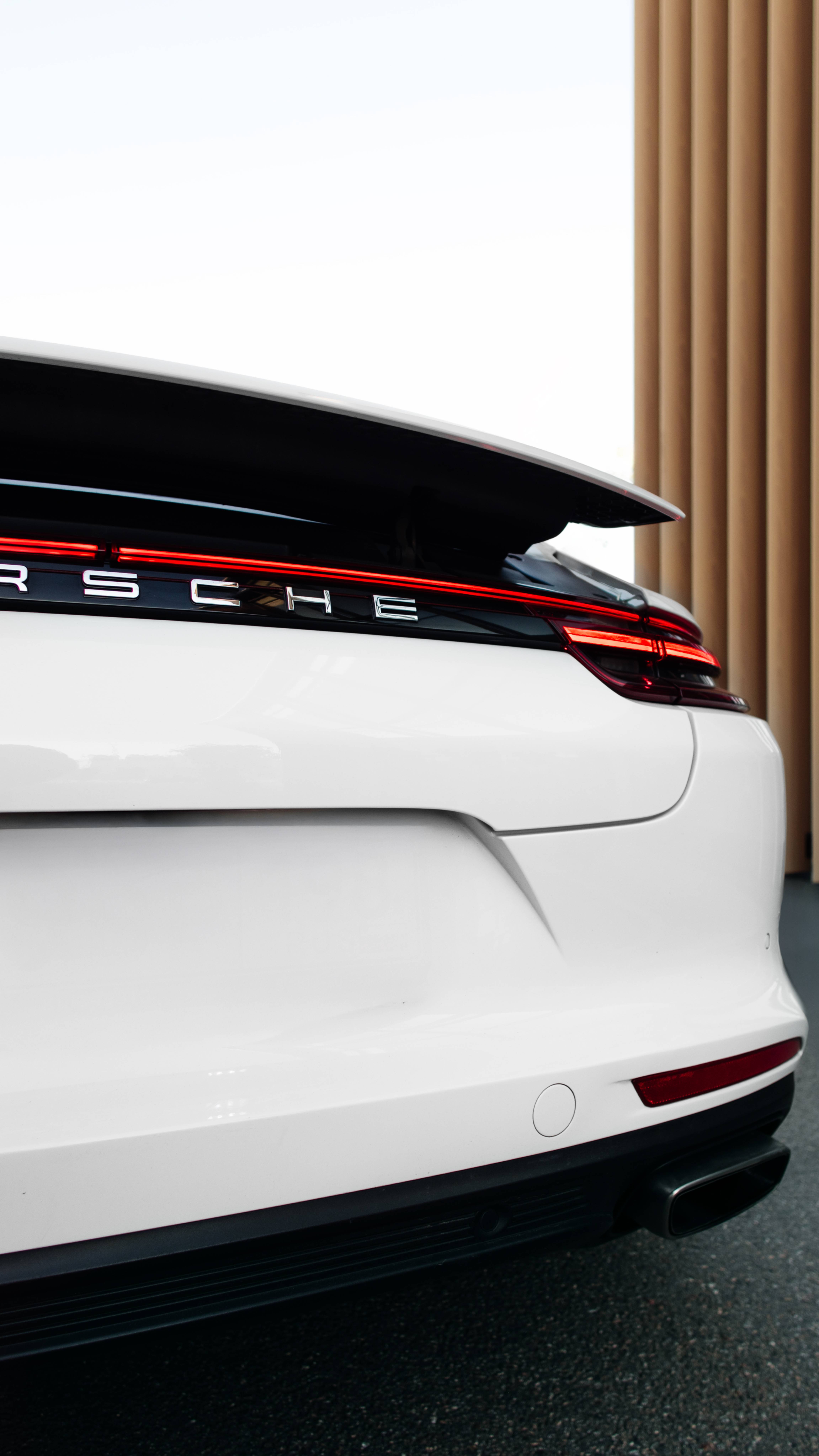 Porsche Panamera B-roll