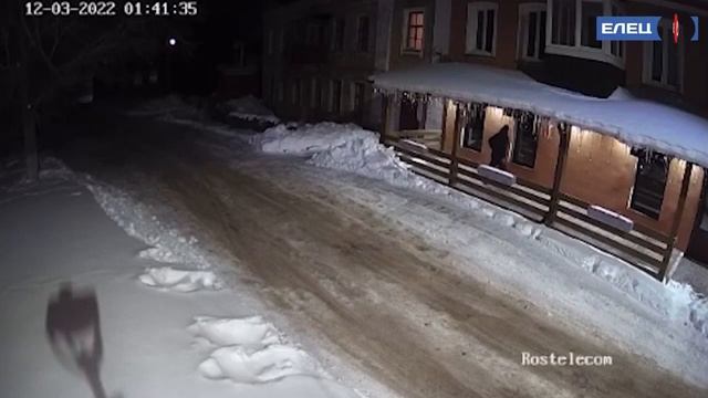 «Украл, выпил – в тюрьму»: бездомный совершил кражу в елецком кафе