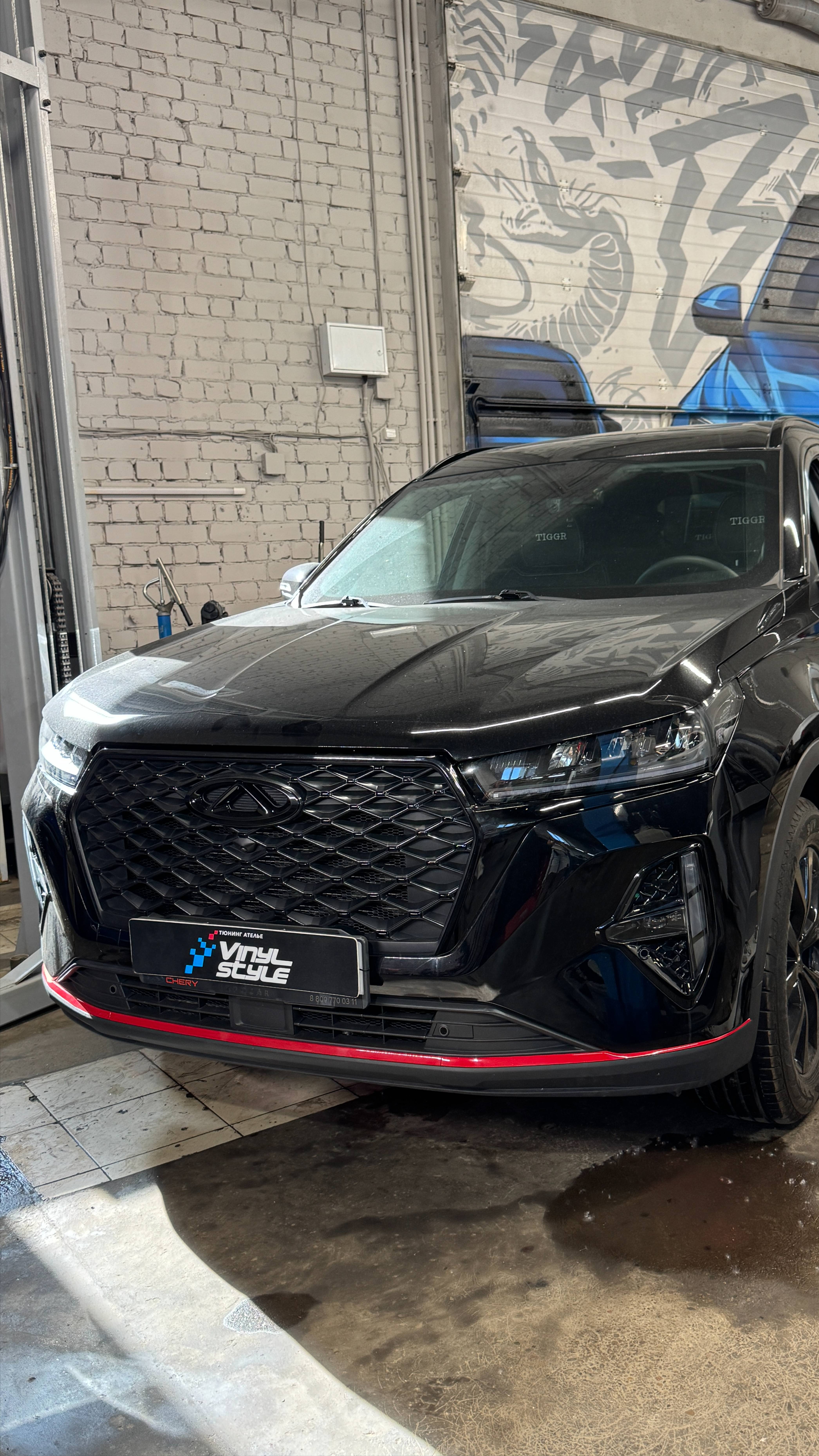 Chery Tiggo - мойка радиаторов автомобиля и ремонт вмятины без покраски на двери