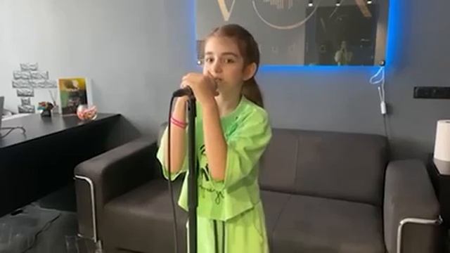 1000069474.mp4