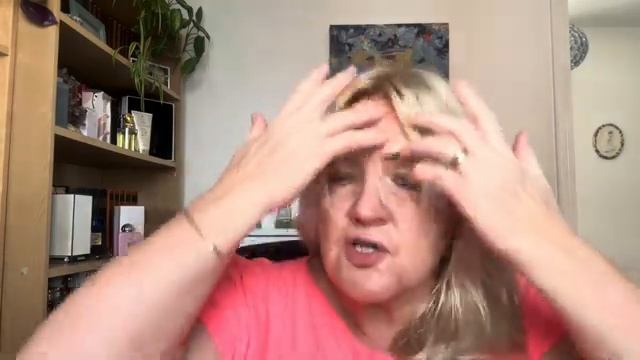 Лара Мартин. Как убрать желтизну у волос. И немного о средствах по уходу- масло, шампуни, маски…