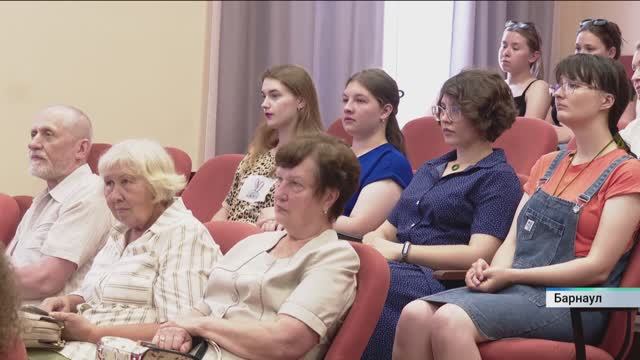 Сегодня на Алтае начался литературный фестиваль Роберта Рождественского