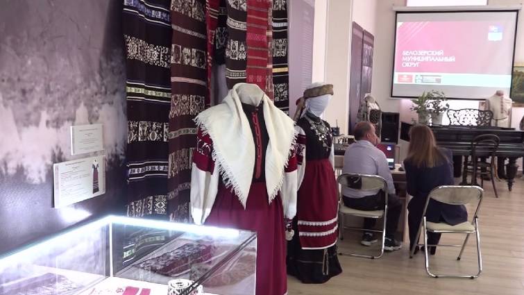 Депутаты областного Заксобрания провели Парламентский день в Белозерском округе