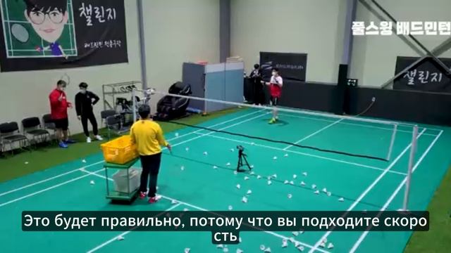 (RuSub) Бадминтон. Удар справа. Удар справа хватом слева!