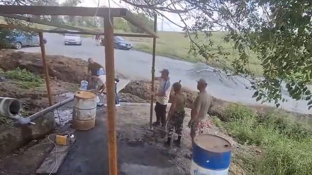 В Троицке благоустроили родник.