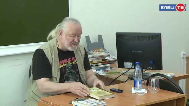 Журналист-расследователь Виктор Зуев провёл мастер-класс в ЕГУ им. Бунина