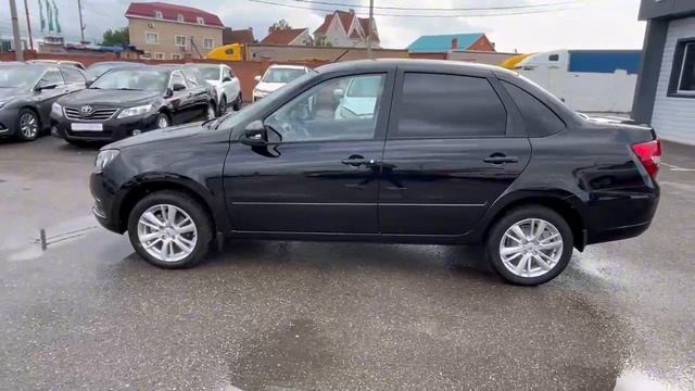 Lada (ВАЗ)   	Granta	2025	черный	XTA219040S1161010