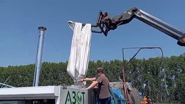 КАСМастер-30Р_загрузка_сульфат аммония